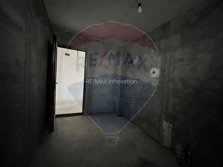 Investitie/Vanzare-  Vilă cu 5 camere la 45 minute de Bucuresti - 31