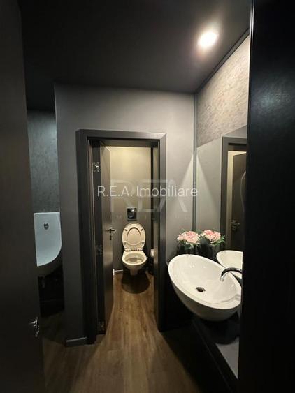 Spatiu comercial inchiriat pentru pub/bar 3000€/luna - 21