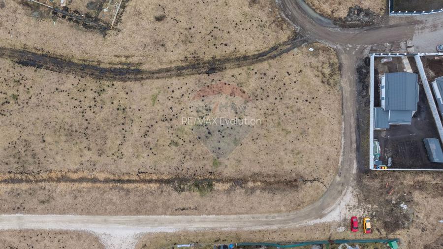Teren intravilan de vânzare în Hărman – zonă în plină dezvoltare - 9