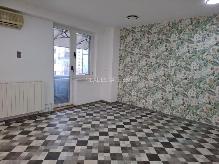 URGENT!,  IMOBIL BIROURI, STRADAL, RANDAMENT MINIM 8%/an, NEGOCIABIL - 12