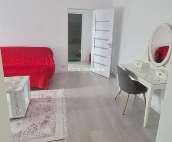 Metrou - Apartament 2 camere , renovat complet - 3