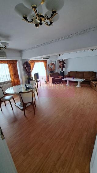 Inchiriere apartament 3(din4)camere pe bd Decebal, metroul M2 - 4