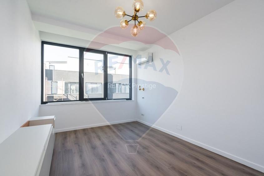 Casă / Vilă cu 5 camere de vânzare în zona Central - 9