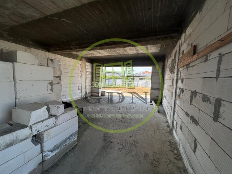 Casa plan parter, 600 mp, 115 mp utili, Metro - 4