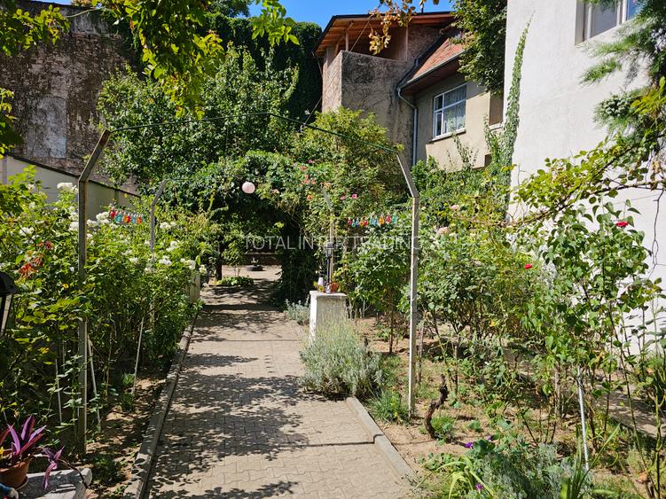 Stirbei Voda Cismigiu Ostasilor - S+P+2+M teren 595 mp singur curte, 1900000 € - 6