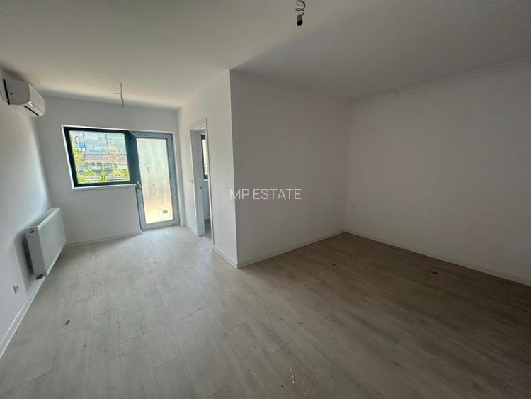 Garsoniera cu Gradina / Hils Republica / 500 m  Metrou / Comision 0%  - 2