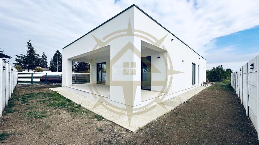 DOM00299 - Casa pe un singur nivel teren 510 mp Corbeanca - 2