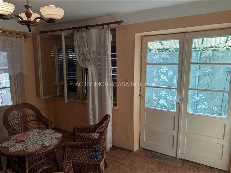 Ciclova, Casa 10 Incaperi, pt 2 Familii, 1439mp Teren - 30