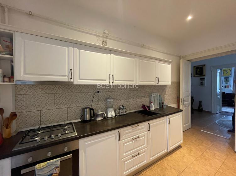 Apartament spectaculos de 4 camere într-o vilă cu farmec istoric, Victoriei - 14