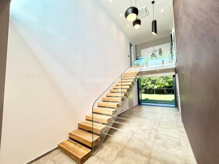 Villa with modern architecture, heated pool, 1000sqm yard, Iancu Nicolae area - 10