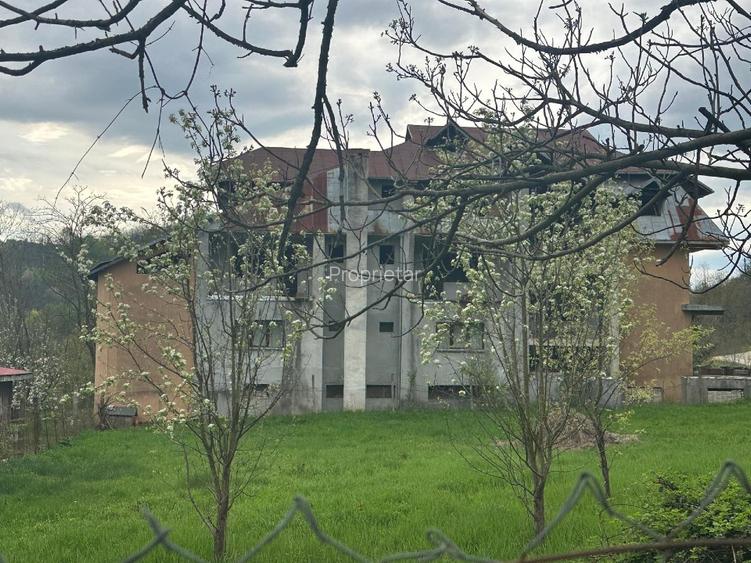 Imobil comercial/turistic S+P+2 - oportunitate investitie Muereasca ( Valcea)  - 6