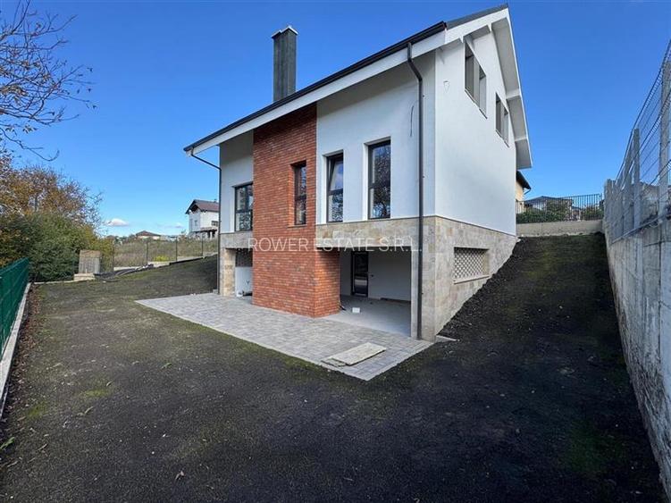 Casa Individuala Subsol+Parter+Etaj  situata in Chinteni! - 2