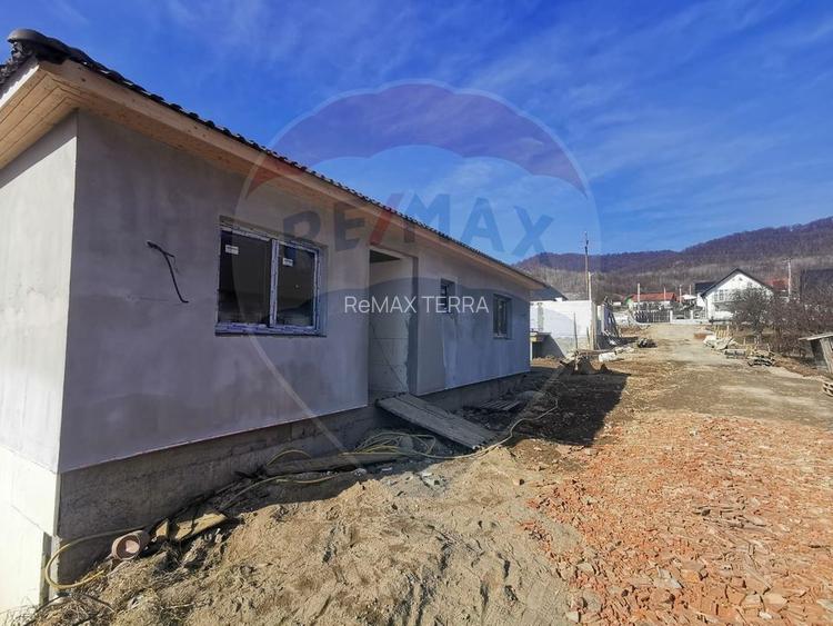 Casa noua de vanzare | Tautii de Sus | - 2