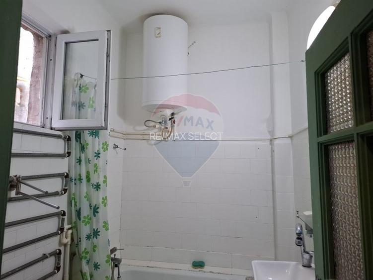 Vanzare casa 2 camere, partial renovata, Bd. Pieptanari - 9