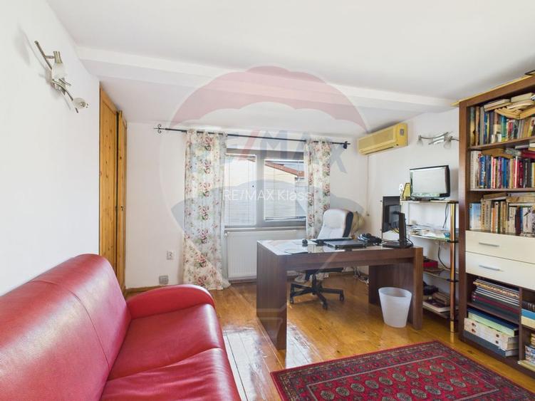 Casă / Vilă zona Eroii Revolutiei - 17