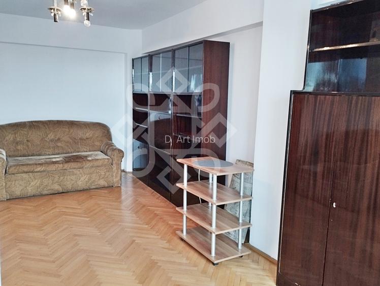 Apartament cu 2 camere, decomandat in zona Decebal Oradea - 2