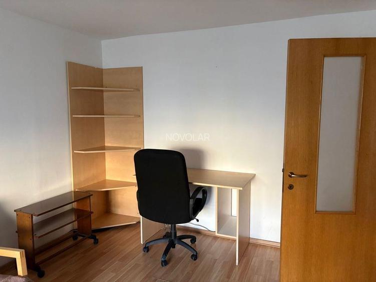 Garsoniera  spatioasa zona - Unirii - 4