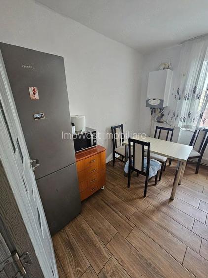 Central | 3 camere | Splaiul N. Titulescu | Centrală proprie - 4