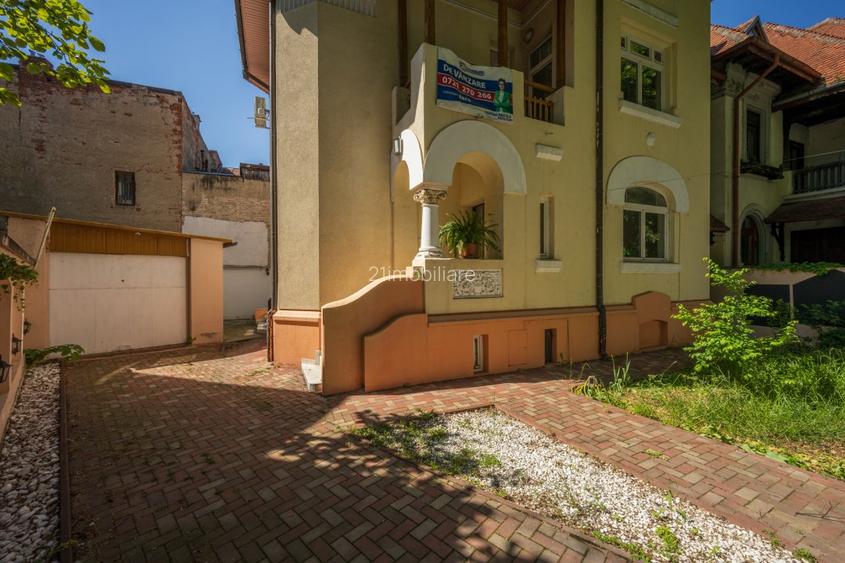 Vila eleganta, arhitectura deosebita, 7 camere, renovata, langa Parcul Kiseleff - 53