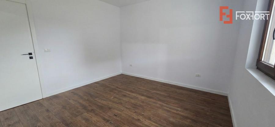 Duplex plan parter in spate la Valery Mosnita Noua