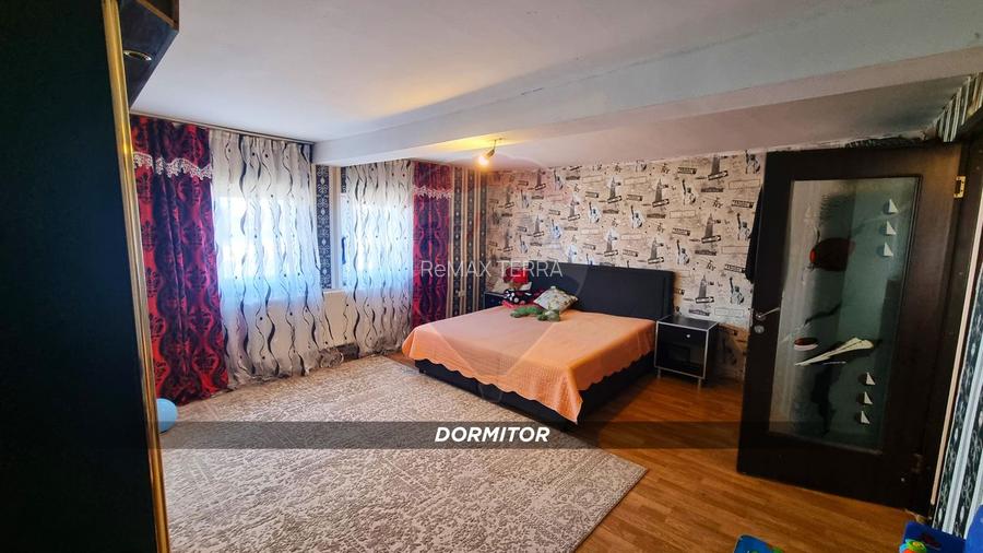 Casa de vanzare in Borlesti, Pomi | 37 ari teren | Comision 0% - 9