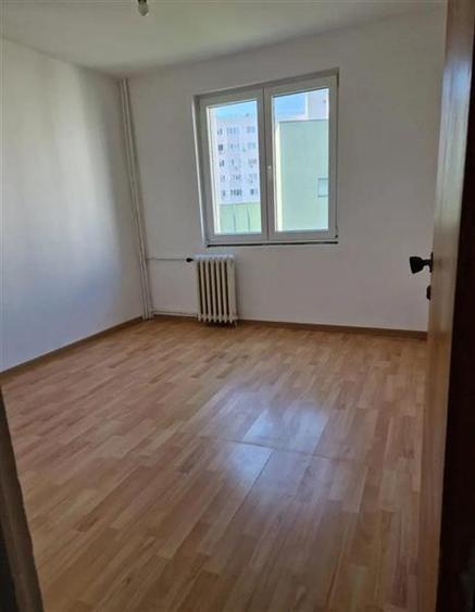 Apartament 3 camere Dristor, Kaufland Mihai Bravu