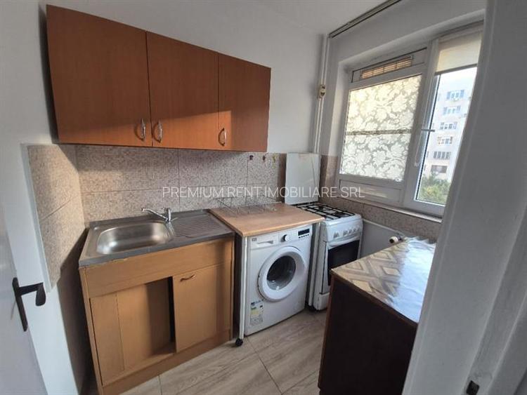 Dristor, garsoniera, 1 minut metrou, AC, mobilat, utilat - 6