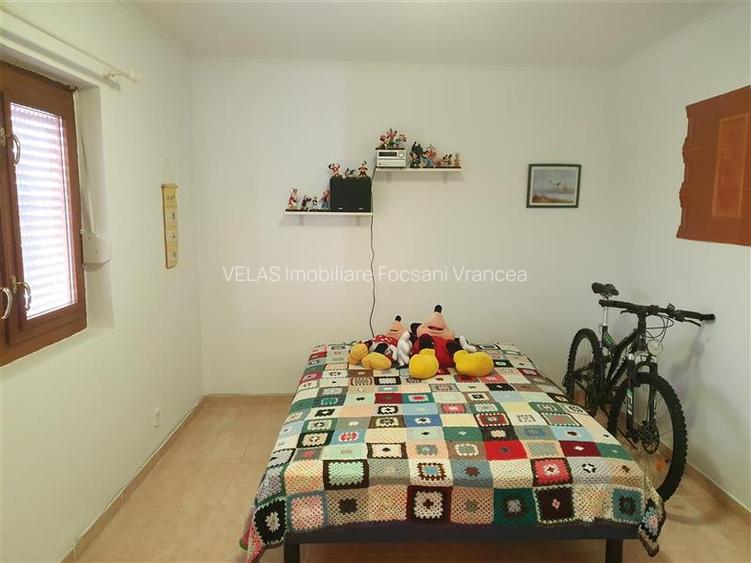 Casa din caramida, Rachitosu - 11