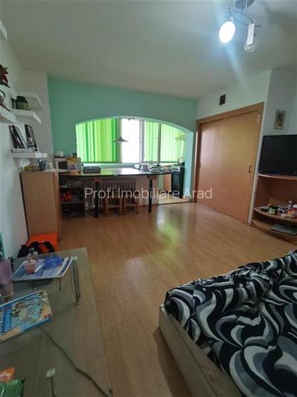Vand apartament 1 camera- 59 mp la et. 2 -Alfa - 4