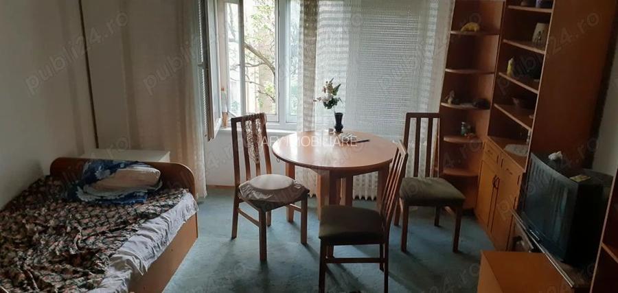 De inchiriat garsoniera 45mp, Monitorul Oficial/13 Septembrie - 3