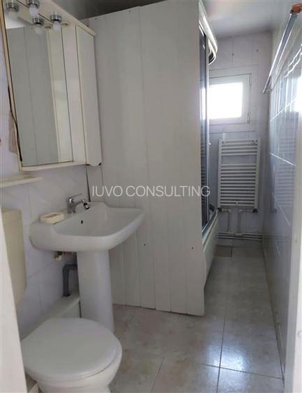 Apartament 3 Camere Decomandat Brancoveanu Hol H - 21