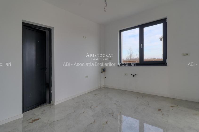 Vila 5 camere cu garaj langa Paradisul Verde - 15