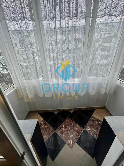 Apartament 3 camere semidecomandate de vânzare – Bacău, zona Milcov etaj 2/4 - 8