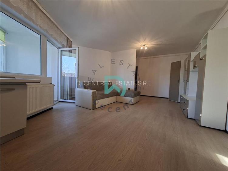 Apartament 2 camere, Tractorul, intermediar, loc de parcare, etaj 1 - 10