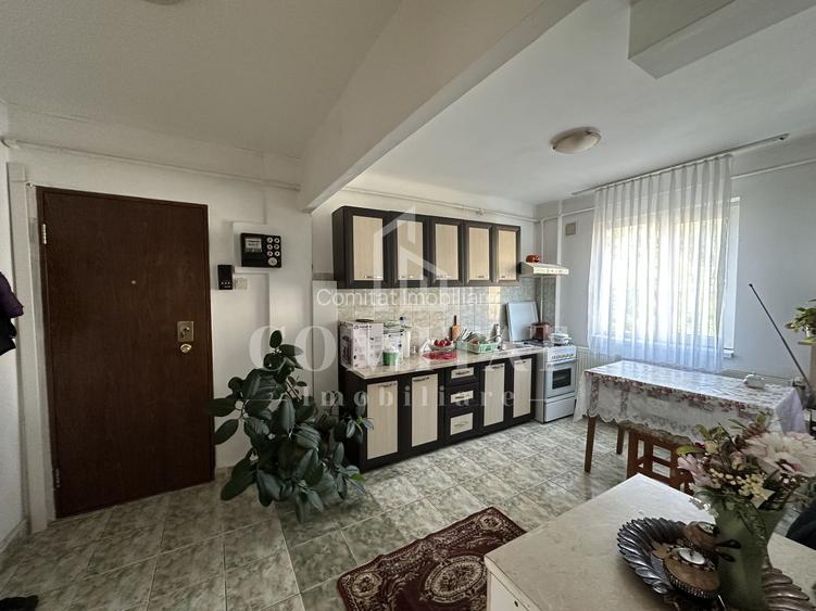 Apartament 3 camera | Etaj intermediar | Zona Străzii Bucium - 8