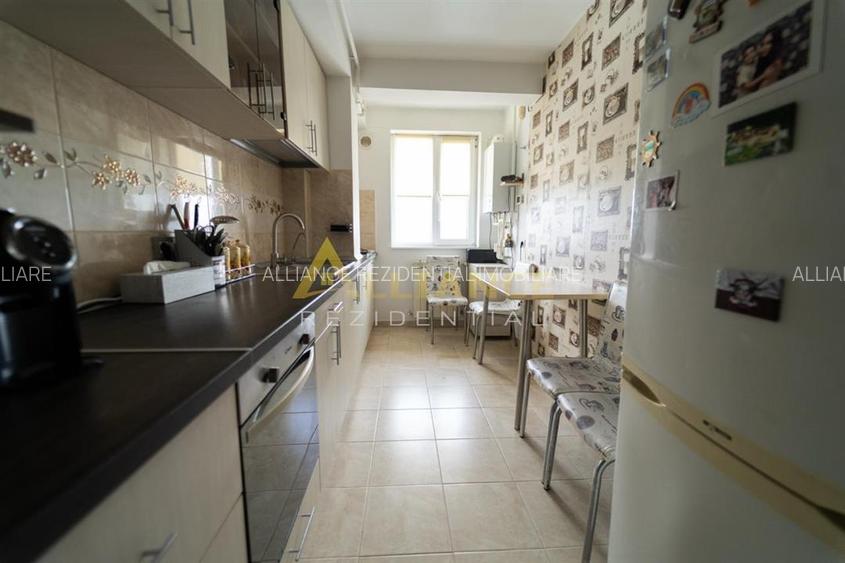 Apartament 3 camere/ Mobilat si utilat /Parcare /Metrou berceni 15-20min/ - 6