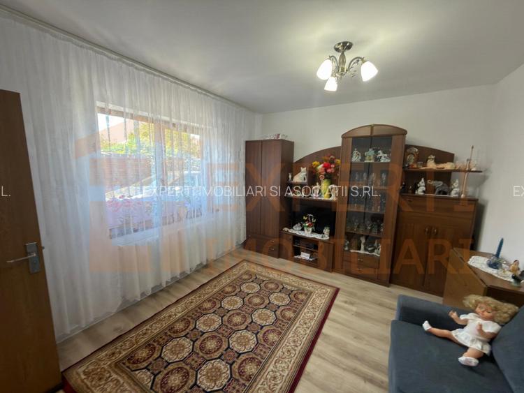 Casă de vânzare în Medeea | 3 camere | Curte generoasă | Renovată Complet - 9