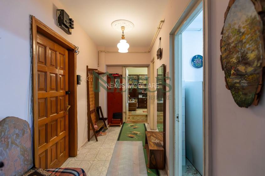 Apartament 3 camere de vânzare, Ultracentral, Bacău - 3