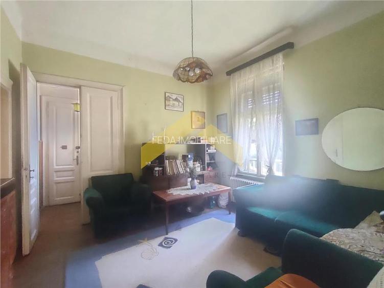 Casa 5 camere de vanzare centrul Aradului - 3