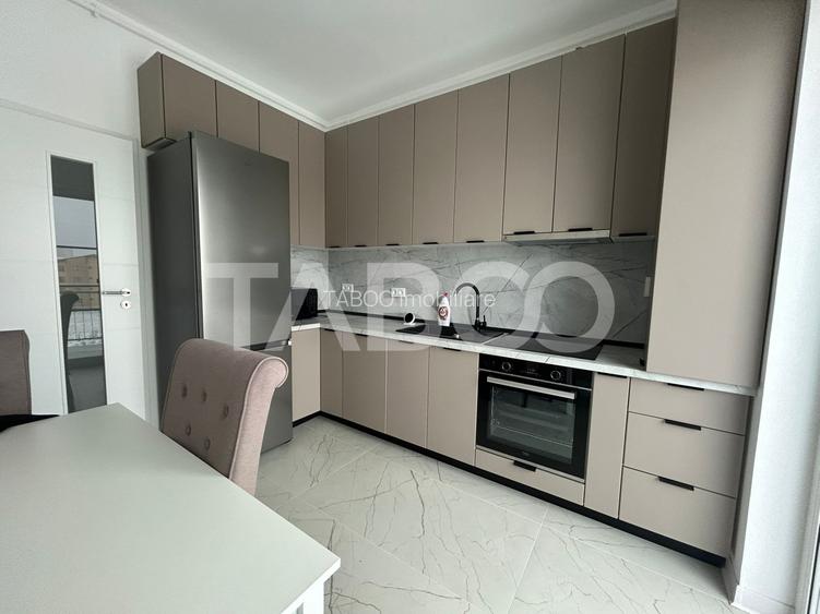Apartament cu 2 camere decomadate nou de inchiriat in zona Selimbar - 4
