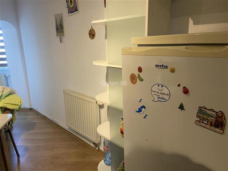 Garsoniera  de inchiriat , zona  b- dul Brailei , parter , decomandata , mobilat - 4