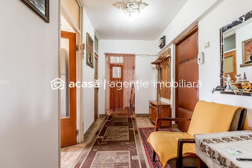 79.900 € | Vlaicu (între UTA și Lebăda) | 2 camere decomandat | lift - 2