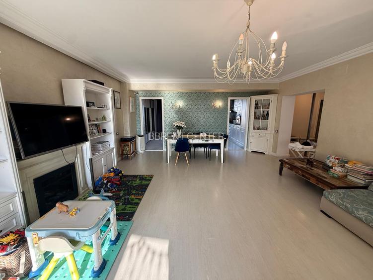 Inchiriere 4 camere Central Park - 14