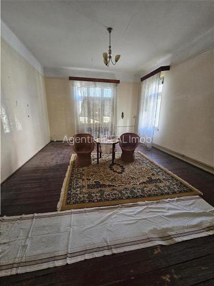 Casa de Vanzare Zona Centrala - 2