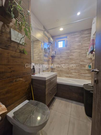 Centru(Consulatul Turc)- 3 camere mobilat-utilat, parcare, etaj 3/4 -131.000e - 12