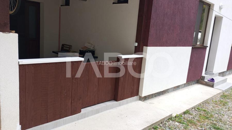 Casa 8 camere 7 bai 284 mp 225mp curte libera in Porumbacu de Sus - 26