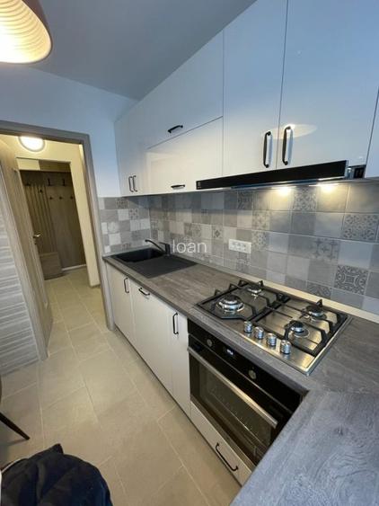 PROPRIETAR. Ap.4 camere splendid! FAVORIT - 6