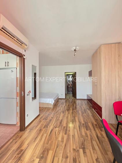 Theodor Pallady/Piata Trapezului,3 minute metrou - 7