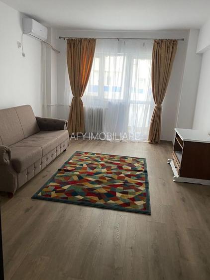 De inchiriat apartament cu 2 camere RENOVAT , Sun Plaza sector4 - 2