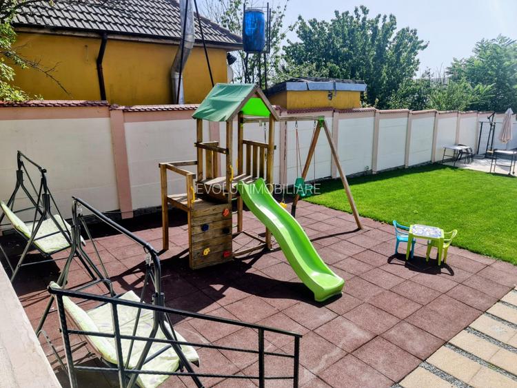 Pensiune turistica de vanzare in Corbu vedere lac afacere la cheie - 23